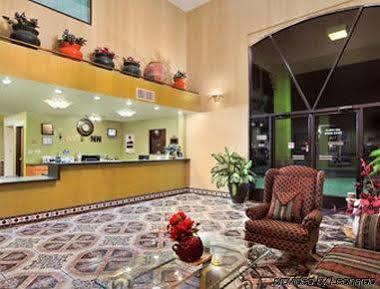 Days By Wyndham Hotel 2*
