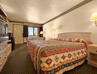 Days By Wyndham Carlsbad